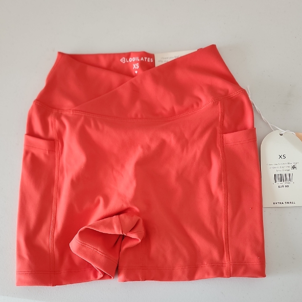 Blogilates Women's Athletic Shorts - Coral